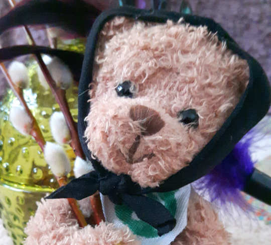 Artio Bear toivottaa hyvää pääsiäistä!